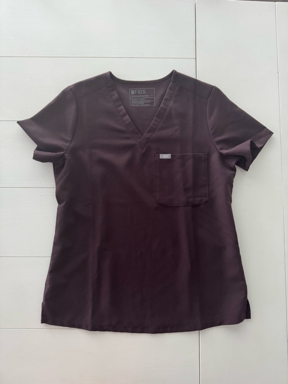 Figs V-Neck Catarina One Pocket Scrub Top in Espresso Brown Size Small Women’s